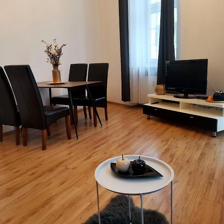 Apartament Na Rynku W Gnieznie Gniezno Exterior foto